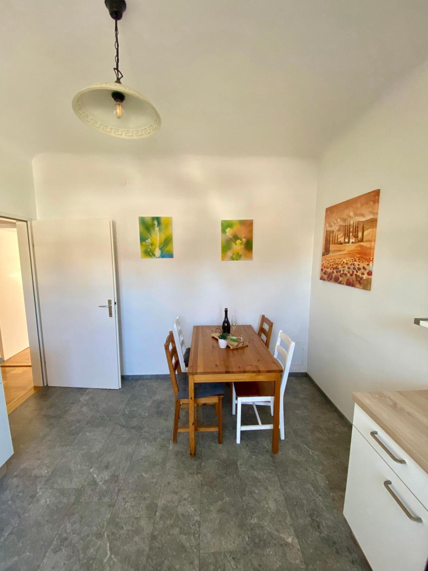City Retreat In Eisenstadt Zentrum Εξωτερικό φωτογραφία