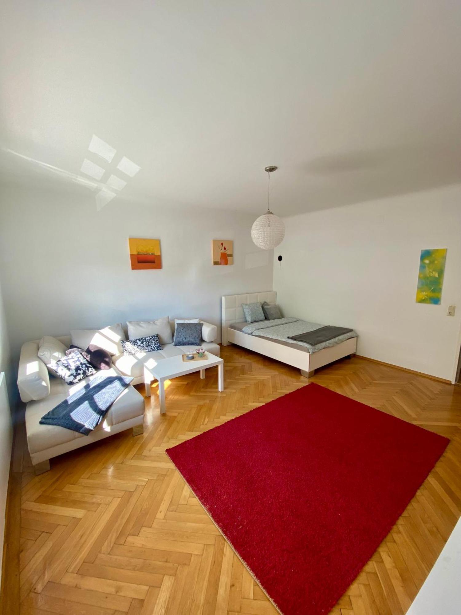 City Retreat In Eisenstadt Zentrum Εξωτερικό φωτογραφία